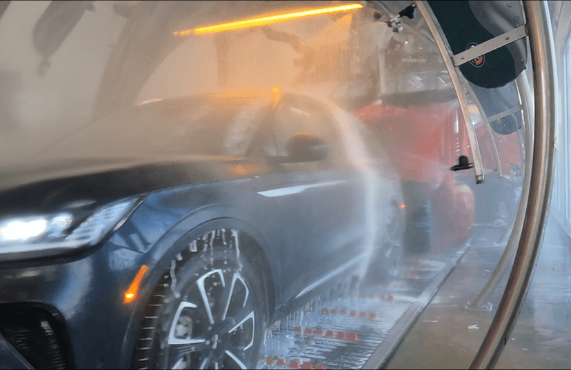 Car wash tunnel in action